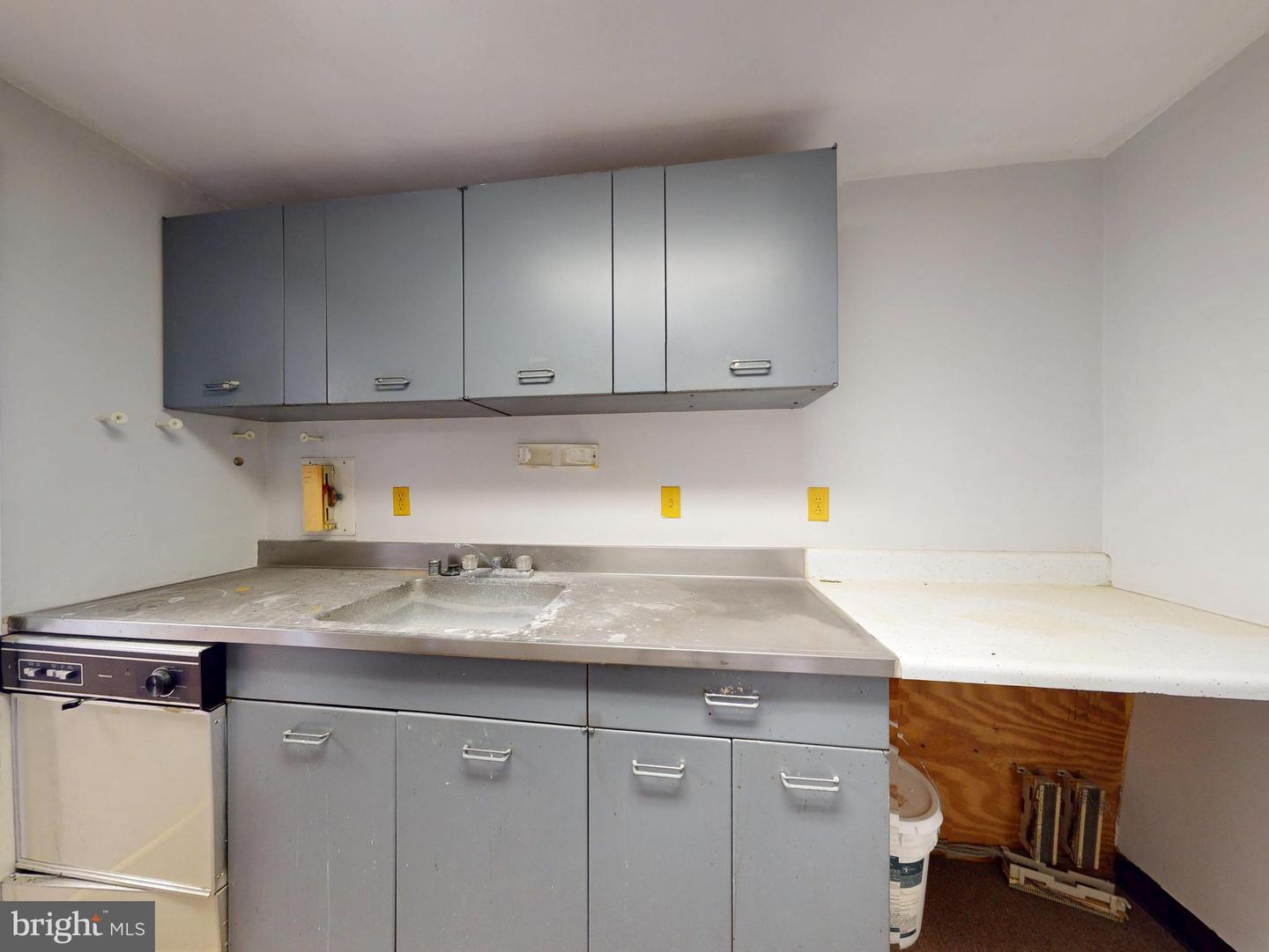 4600 DUKE ST #419 / 420, ALEXANDRIA, Virginia 22304, ,Land,For sale,4600 DUKE ST #419 / 420,VAAX2044202 MLS # VAAX2044202