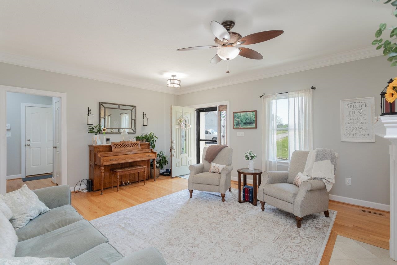 179 BOILING SPRINGS LN, QUICKSBURG, Virginia 22847, 5 Bedrooms Bedrooms, ,4 BathroomsBathrooms,Residential,179 BOILING SPRINGS LN,663467 MLS # 663467