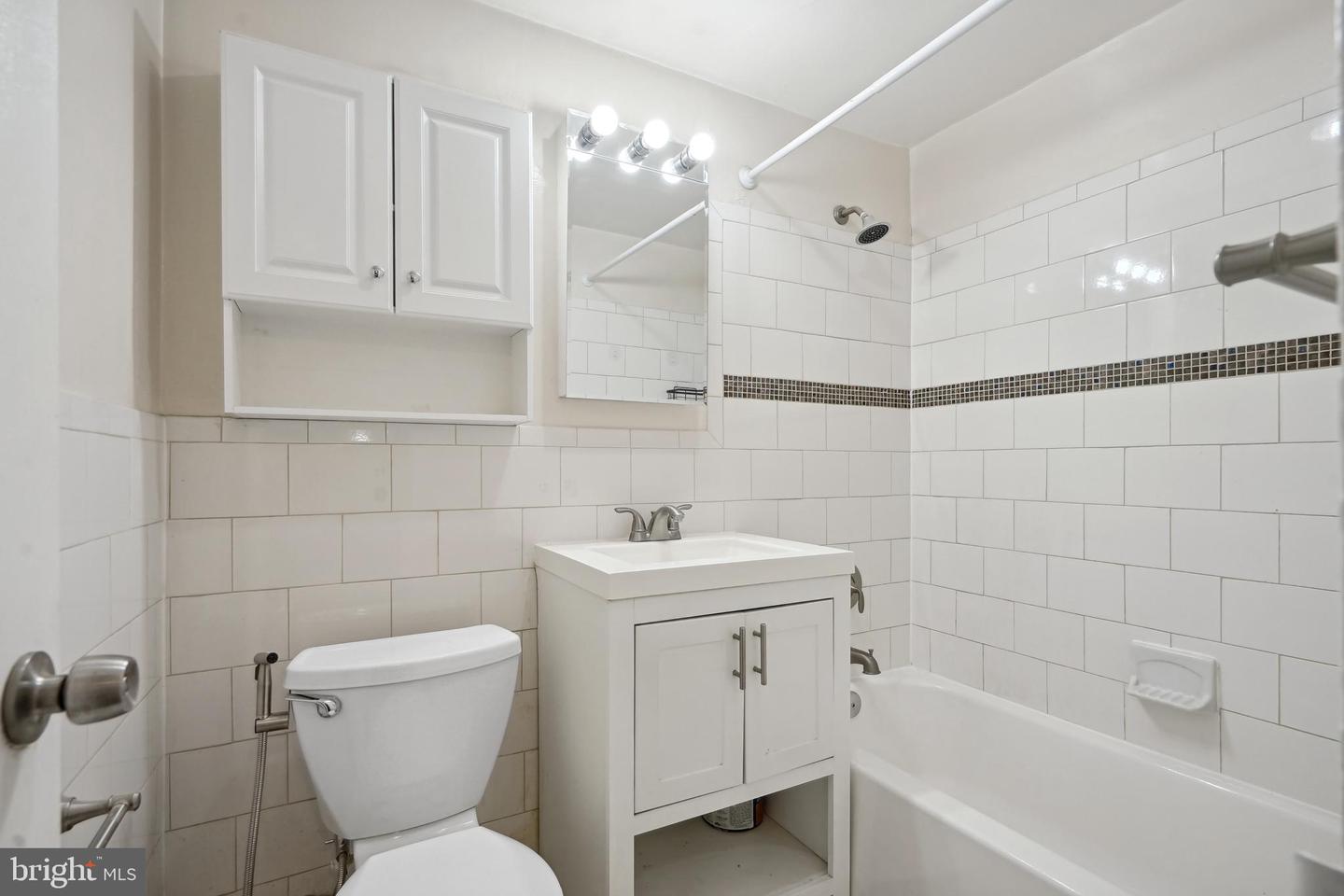 4600 DUKE ST #603, ALEXANDRIA, Virginia 22304, 2 Bedrooms Bedrooms, ,1 BathroomBathrooms,Residential,For sale,4600 DUKE ST #603,VAAX2043500 MLS # VAAX2043500