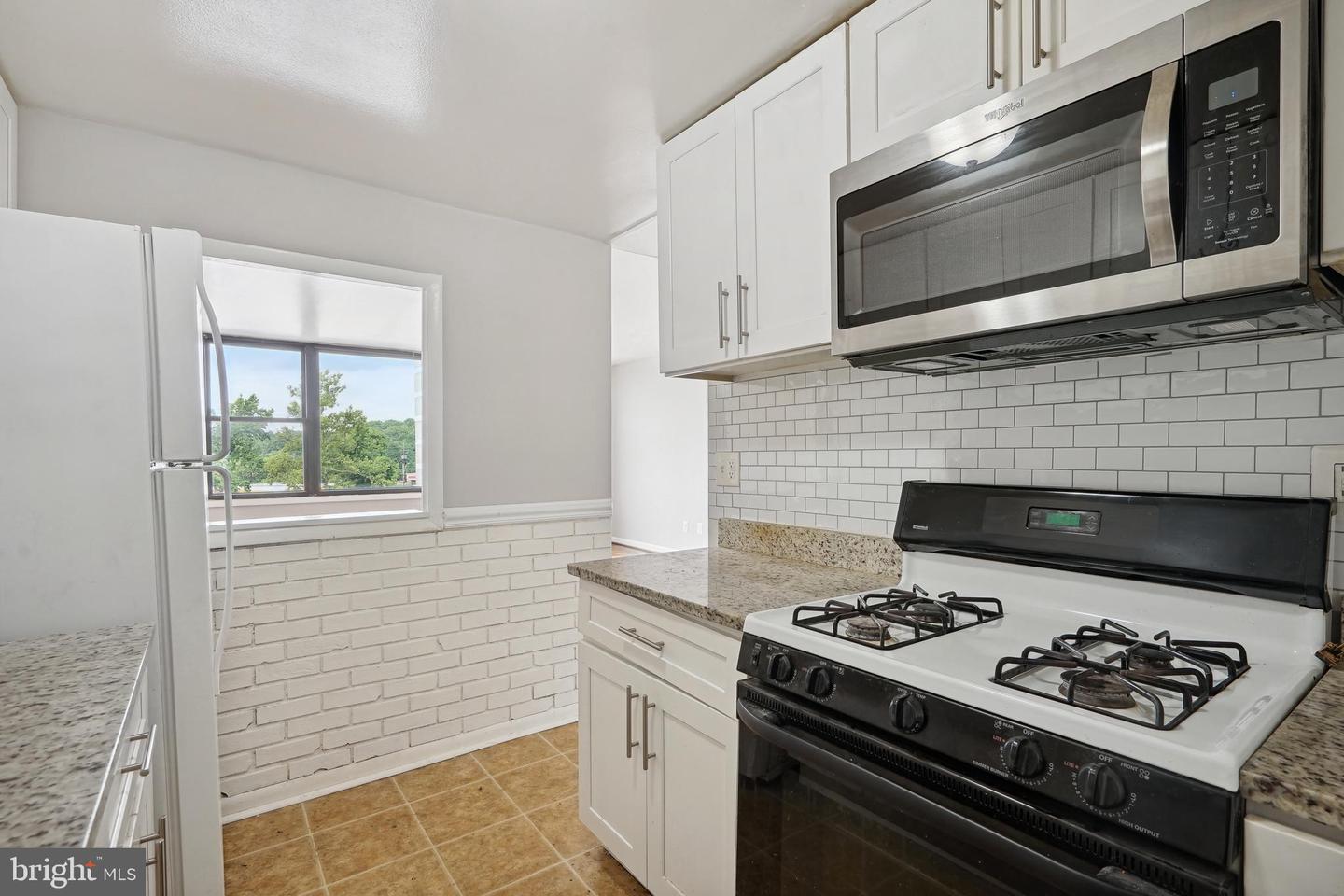4600 DUKE ST #603, ALEXANDRIA, Virginia 22304, 2 Bedrooms Bedrooms, ,1 BathroomBathrooms,Residential,For sale,4600 DUKE ST #603,VAAX2043500 MLS # VAAX2043500