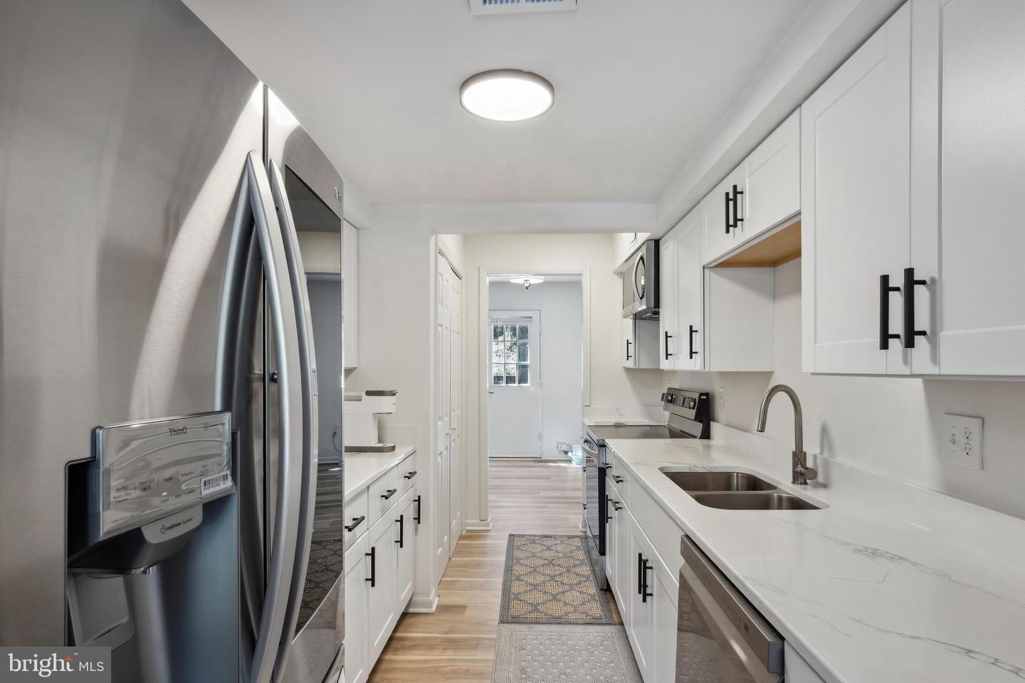 6469 ROCKSHIRE CT, ALEXANDRIA, Virginia 22315, 3 Bedrooms Bedrooms, ,2 BathroomsBathrooms,Residential,For sale,6469 ROCKSHIRE CT,VAFX2232292 MLS # VAFX2232292