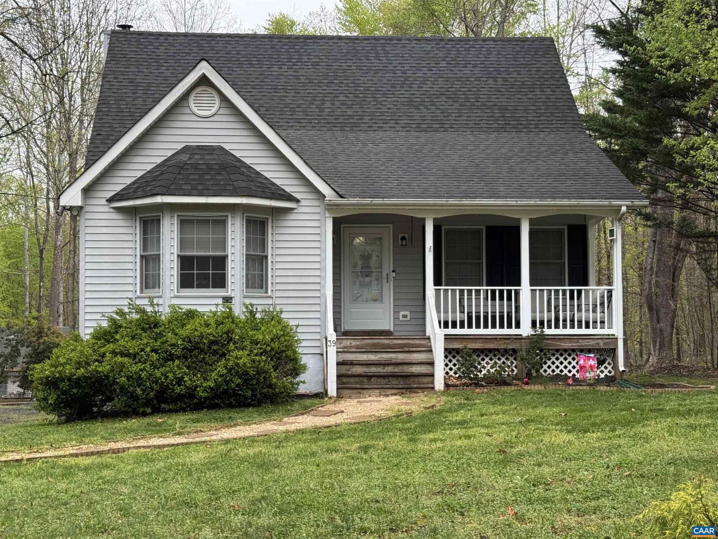 39 OVERLOOK CIR, PALMYRA, Virginia 22963, 3 Bedrooms Bedrooms, ,2 BathroomsBathrooms,Residential,For sale,39 OVERLOOK CIR,663105 MLS # 663105