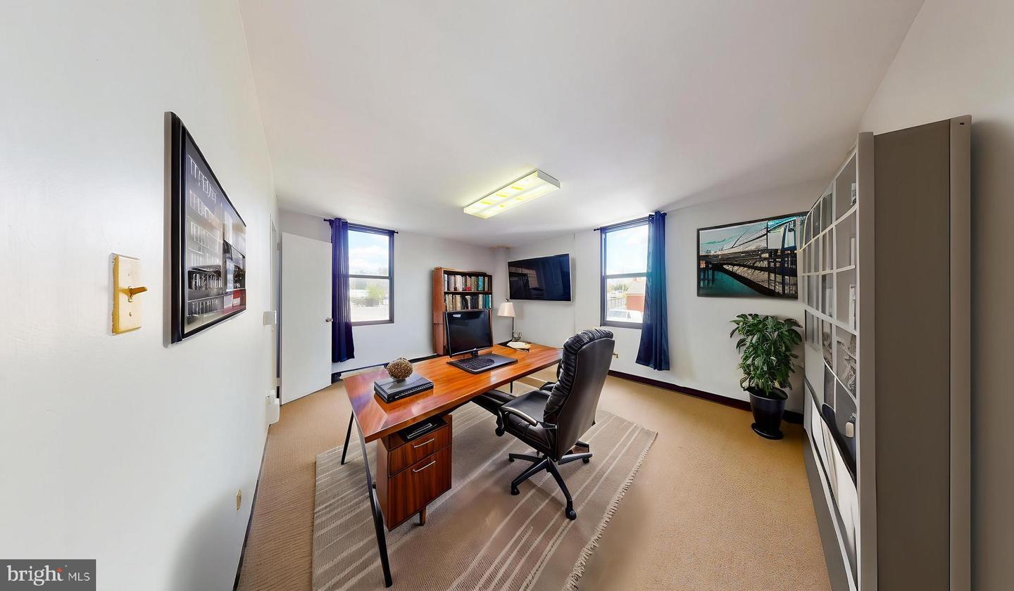 4600 DUKE ST #419 / 420, ALEXANDRIA, Virginia 22304, ,1 BathroomBathrooms,Residential,For sale,4600 DUKE ST #419 / 420,VAAX2044214 MLS # VAAX2044214