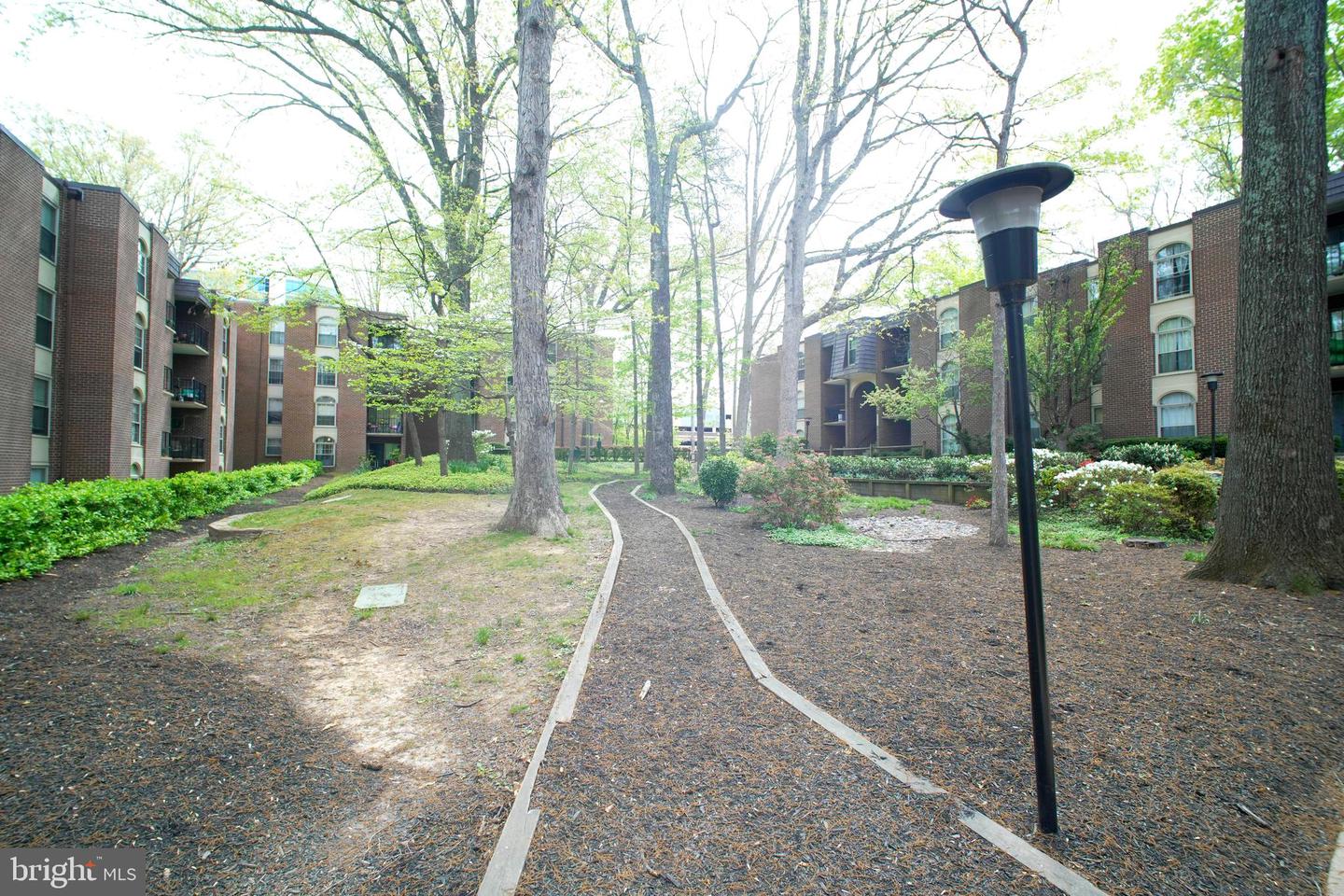 3376 WOODBURN RD #33, ANNANDALE, Virginia 22003, 3 Bedrooms Bedrooms, ,2 BathroomsBathrooms,Residential,For sale,3376 WOODBURN RD #33,VAFX2235506 MLS # VAFX2235506