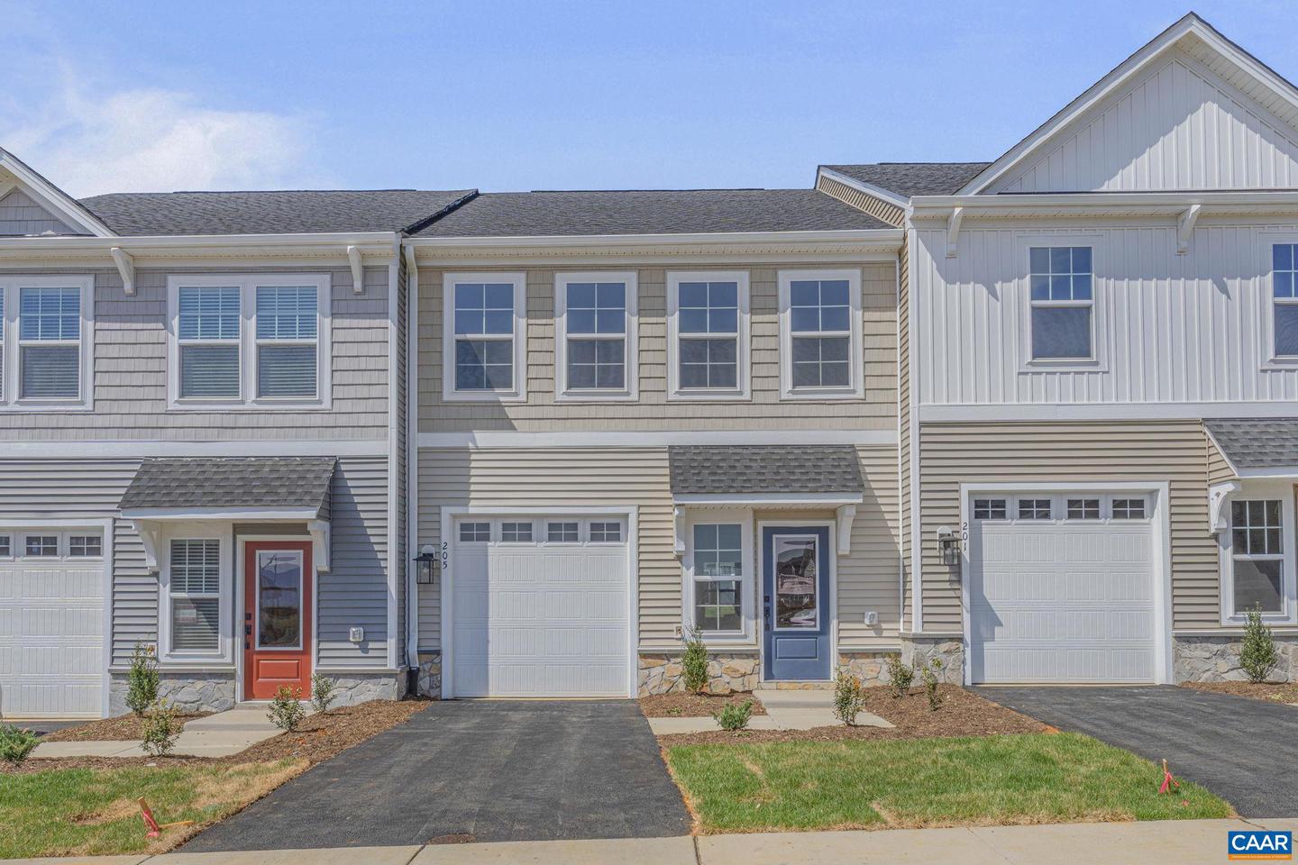 205 SUNBIRD LN, WAYNESBORO, Virginia 22980, 3 Bedrooms Bedrooms, ,2 BathroomsBathrooms,Residential,For sale,205 SUNBIRD LN,663473 MLS # 663473