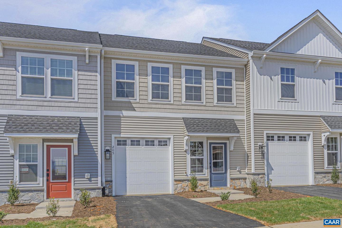 205 SUNBIRD LN, WAYNESBORO, Virginia 22980, 3 Bedrooms Bedrooms, ,2 BathroomsBathrooms,Residential,For sale,205 SUNBIRD LN,663473 MLS # 663473