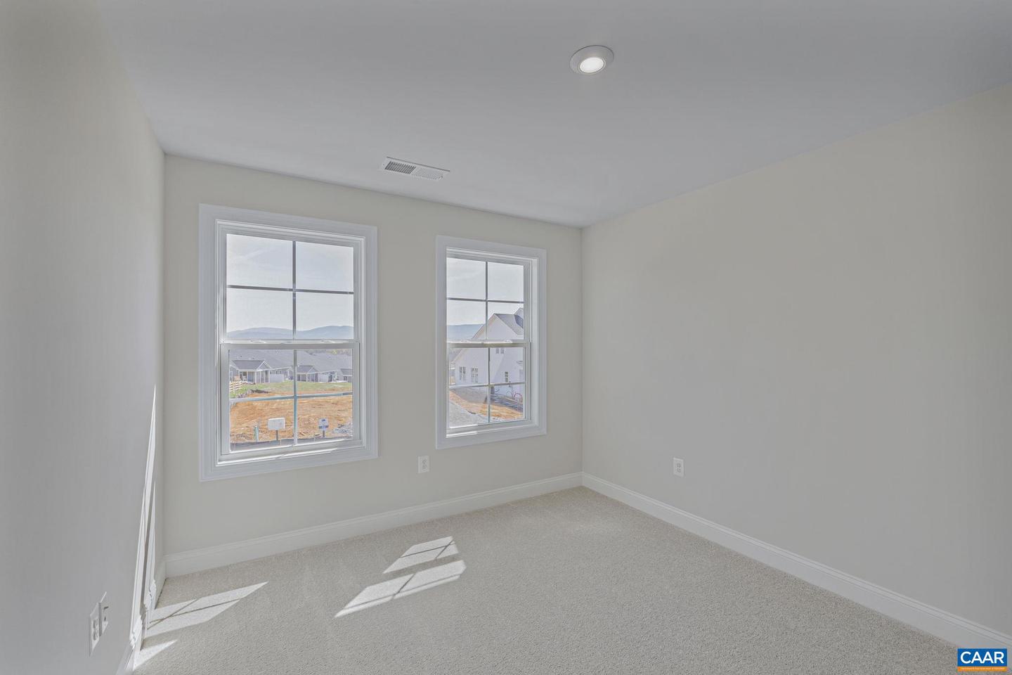 205 SUNBIRD LN, WAYNESBORO, Virginia 22980, 3 Bedrooms Bedrooms, ,2 BathroomsBathrooms,Residential,For sale,205 SUNBIRD LN,663473 MLS # 663473