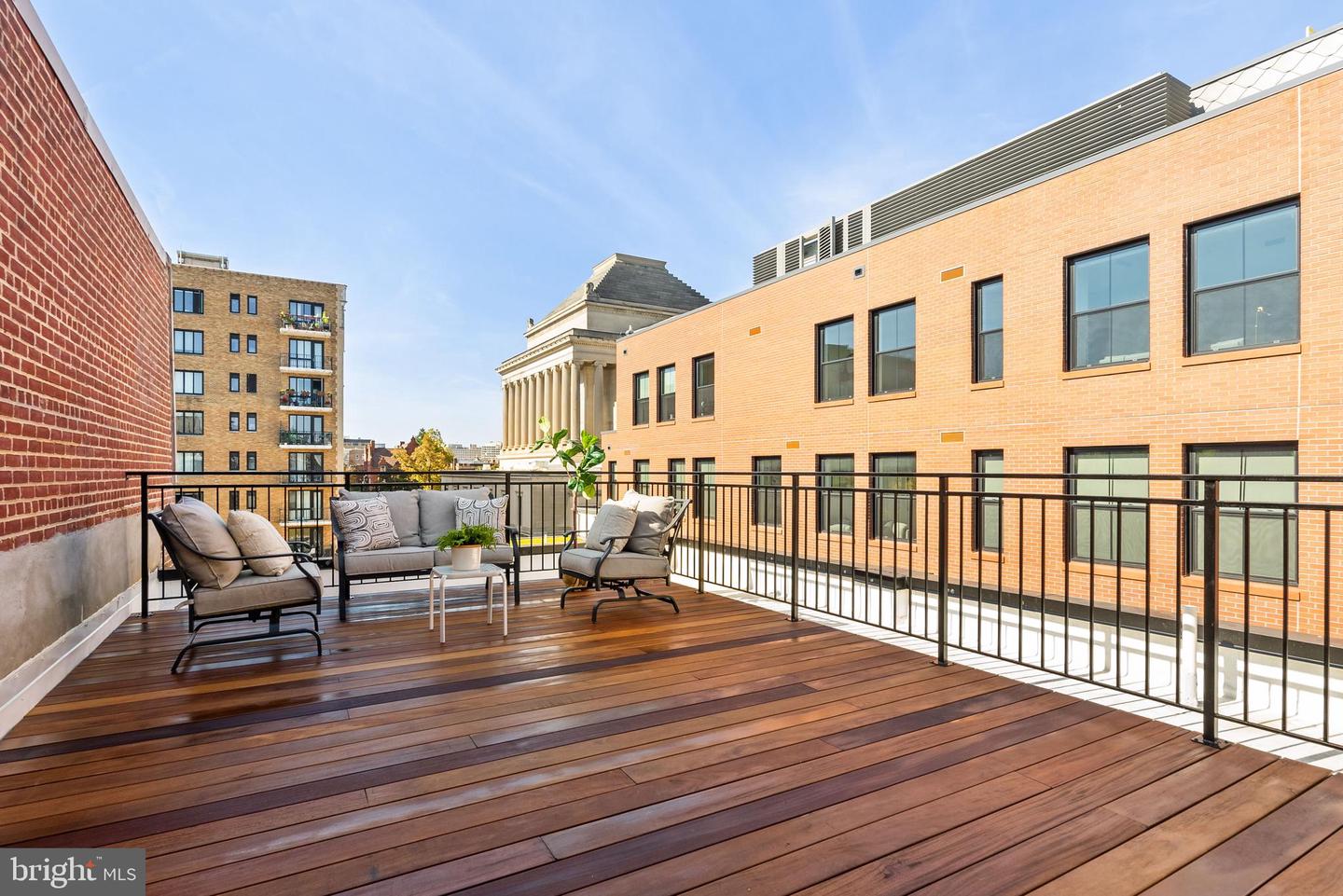 1720 15TH ST NW, WASHINGTON, District Of Columbia 20009, 6 Bedrooms Bedrooms, ,4 BathroomsBathrooms,Residential,For sale,1720 15TH ST NW,DCDC2196432 MLS # DCDC2196432