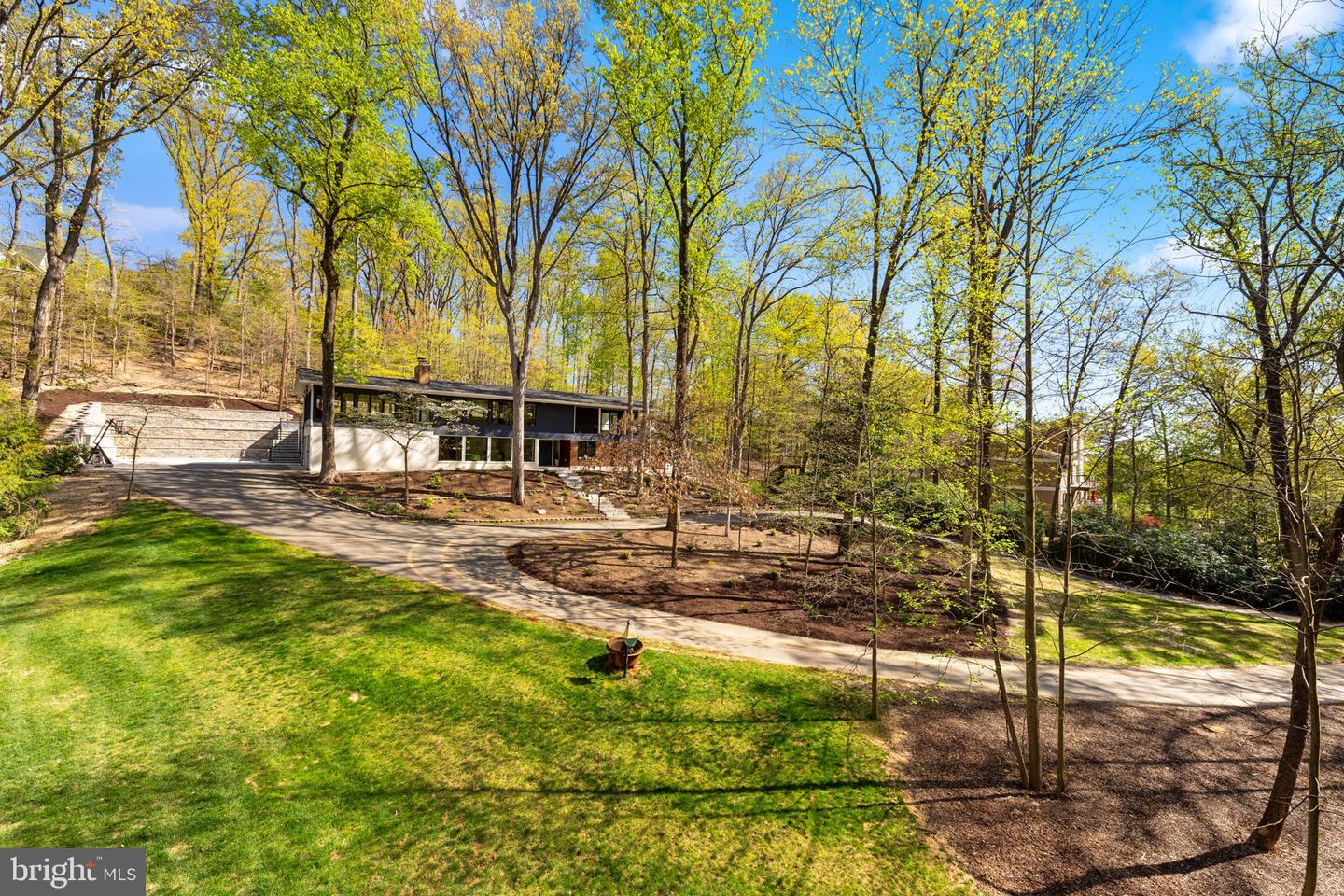 1335 N PEGRAM ST N, ALEXANDRIA, Virginia 22304, 5 Bedrooms Bedrooms, ,5 BathroomsBathrooms,Residential,For sale,1335 N PEGRAM ST N,VAAX2043154 MLS # VAAX2043154