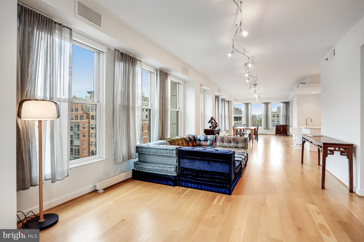 675 E ST NW #900, WASHINGTON, District Of Columbia 20004, 2 Bedrooms Bedrooms, ,2 BathroomsBathrooms,Residential,For sale,675 E ST NW #900,DCDC2194460 MLS # DCDC2194460