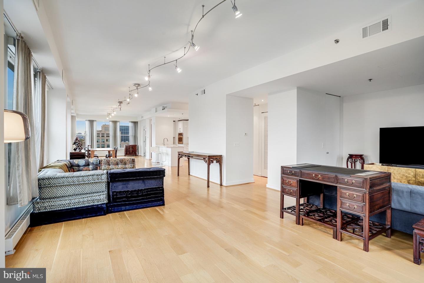675 E ST NW #900, WASHINGTON, District Of Columbia 20004, 2 Bedrooms Bedrooms, ,2 BathroomsBathrooms,Residential,For sale,675 E ST NW #900,DCDC2194460 MLS # DCDC2194460