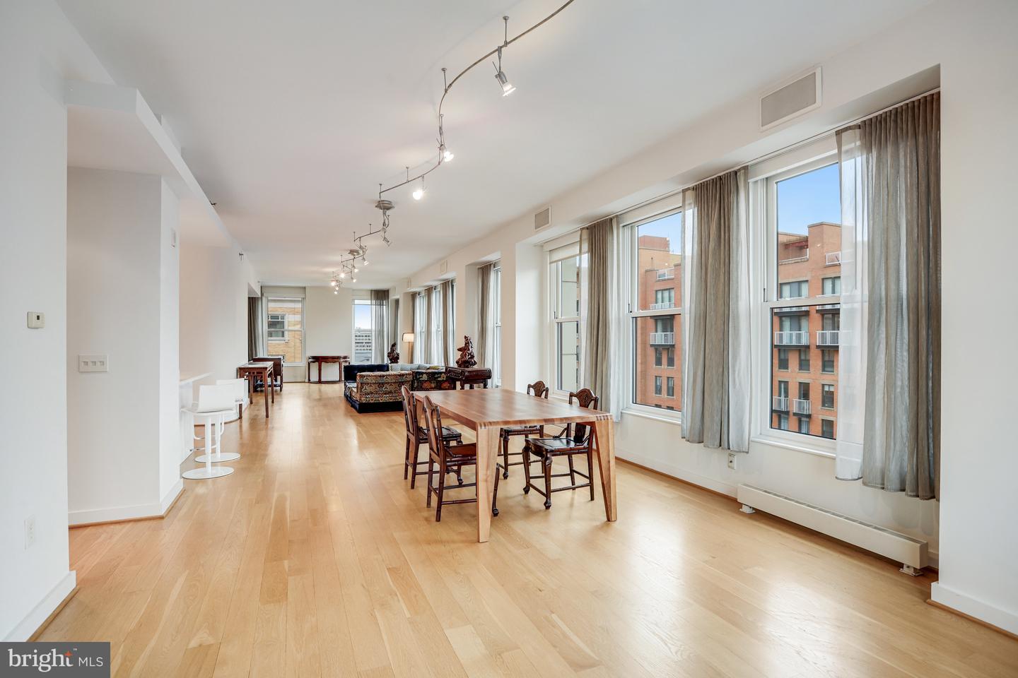 675 E ST NW #900, WASHINGTON, District Of Columbia 20004, 2 Bedrooms Bedrooms, ,2 BathroomsBathrooms,Residential,For sale,675 E ST NW #900,DCDC2194460 MLS # DCDC2194460