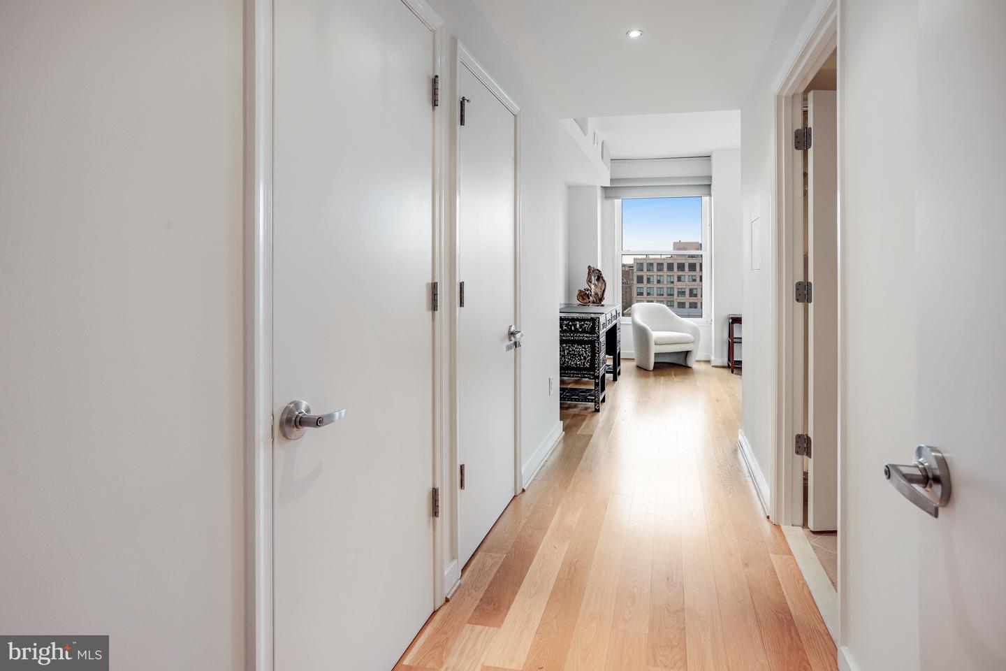 675 E ST NW #900, WASHINGTON, District Of Columbia 20004, 2 Bedrooms Bedrooms, ,2 BathroomsBathrooms,Residential,For sale,675 E ST NW #900,DCDC2194460 MLS # DCDC2194460
