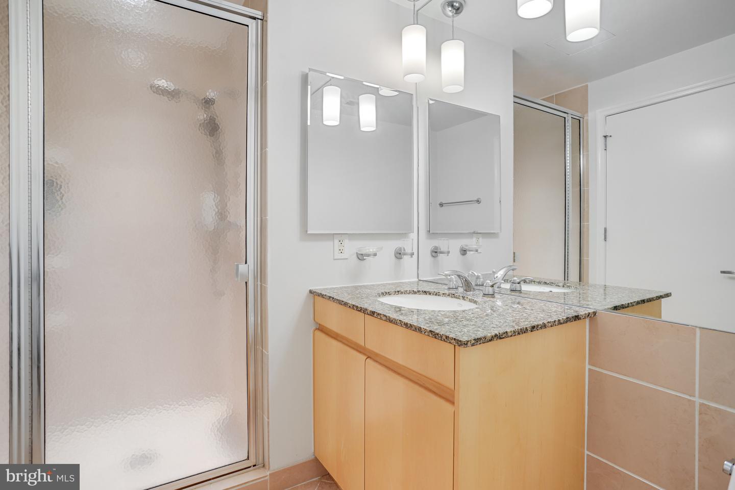 675 E ST NW #900, WASHINGTON, District Of Columbia 20004, 2 Bedrooms Bedrooms, ,2 BathroomsBathrooms,Residential,For sale,675 E ST NW #900,DCDC2194460 MLS # DCDC2194460