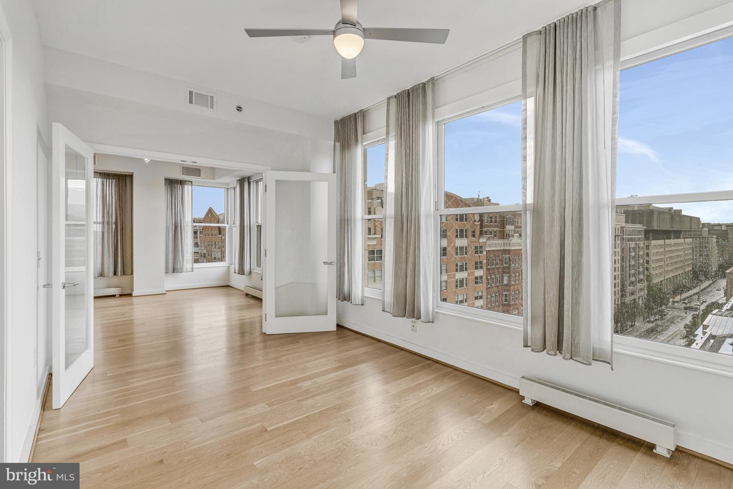 675 E ST NW #900, WASHINGTON, District Of Columbia 20004, 2 Bedrooms Bedrooms, ,2 BathroomsBathrooms,Residential,For sale,675 E ST NW #900,DCDC2194460 MLS # DCDC2194460 675 E ST NW #900, WASHINGTON, District Of Columbia 20004, 2 Bedrooms Bedrooms, ,2 BathroomsBathrooms,Residential,For sale,675 E ST NW #900,DCDC2194460 MLS # DCDC2194460