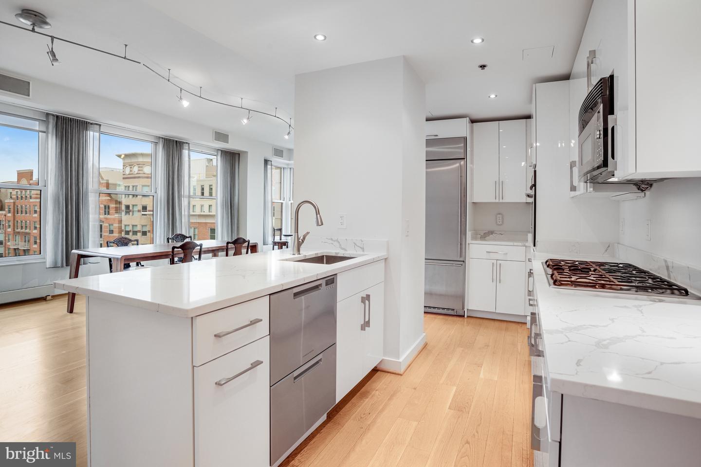675 E ST NW #900, WASHINGTON, District Of Columbia 20004, 2 Bedrooms Bedrooms, ,2 BathroomsBathrooms,Residential,For sale,675 E ST NW #900,DCDC2194460 MLS # DCDC2194460