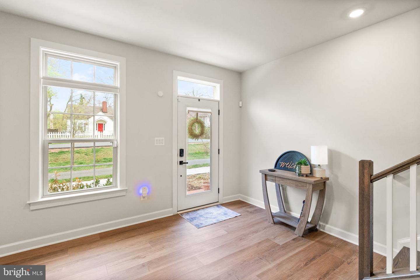 3722 MCLEAN AVE, FAIRFAX, Virginia 22030, 3 Bedrooms Bedrooms, 3 Rooms Rooms,3 BathroomsBathrooms,Residential,For sale,3722 MCLEAN AVE,VAFC2006110 MLS # VAFC2006110