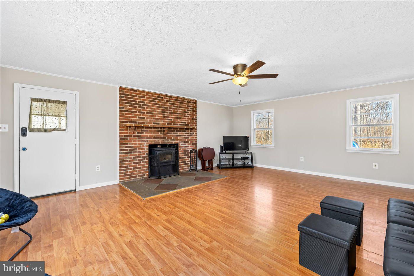 12728 BRISTOW RD, NOKESVILLE, Virginia 20181, 4 Bedrooms Bedrooms, ,3 BathroomsBathrooms,Residential,For sale,12728 BRISTOW RD,VAPW2091882 MLS # VAPW2091882