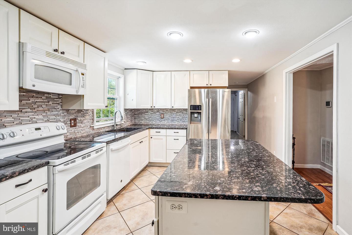 12728 BRISTOW RD, NOKESVILLE, Virginia 20181, 4 Bedrooms Bedrooms, ,3 BathroomsBathrooms,Residential,For sale,12728 BRISTOW RD,VAPW2091882 MLS # VAPW2091882