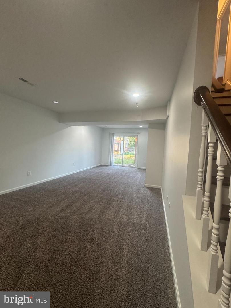 719 PALMER DR, HERNDON, Virginia 20170, 4 Bedrooms Bedrooms, ,3 BathroomsBathrooms,Residential,For sale,719 PALMER DR,VAFX2233800 MLS # VAFX2233800