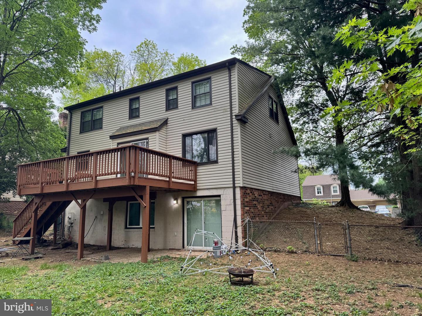 719 PALMER DR, HERNDON, Virginia 20170, 4 Bedrooms Bedrooms, ,3 BathroomsBathrooms,Residential,For sale,719 PALMER DR,VAFX2233800 MLS # VAFX2233800