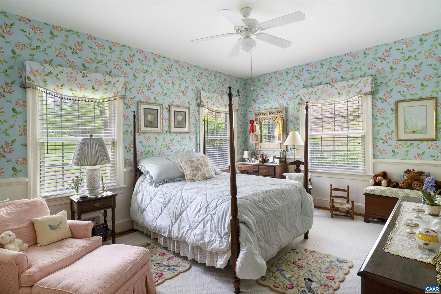 42 OLD FARM RD, CHARLOTTESVILLE, Virginia 22903, 4 Bedrooms Bedrooms, ,3 BathroomsBathrooms,Residential,For sale,42 OLD FARM RD,663436 MLS # 663436