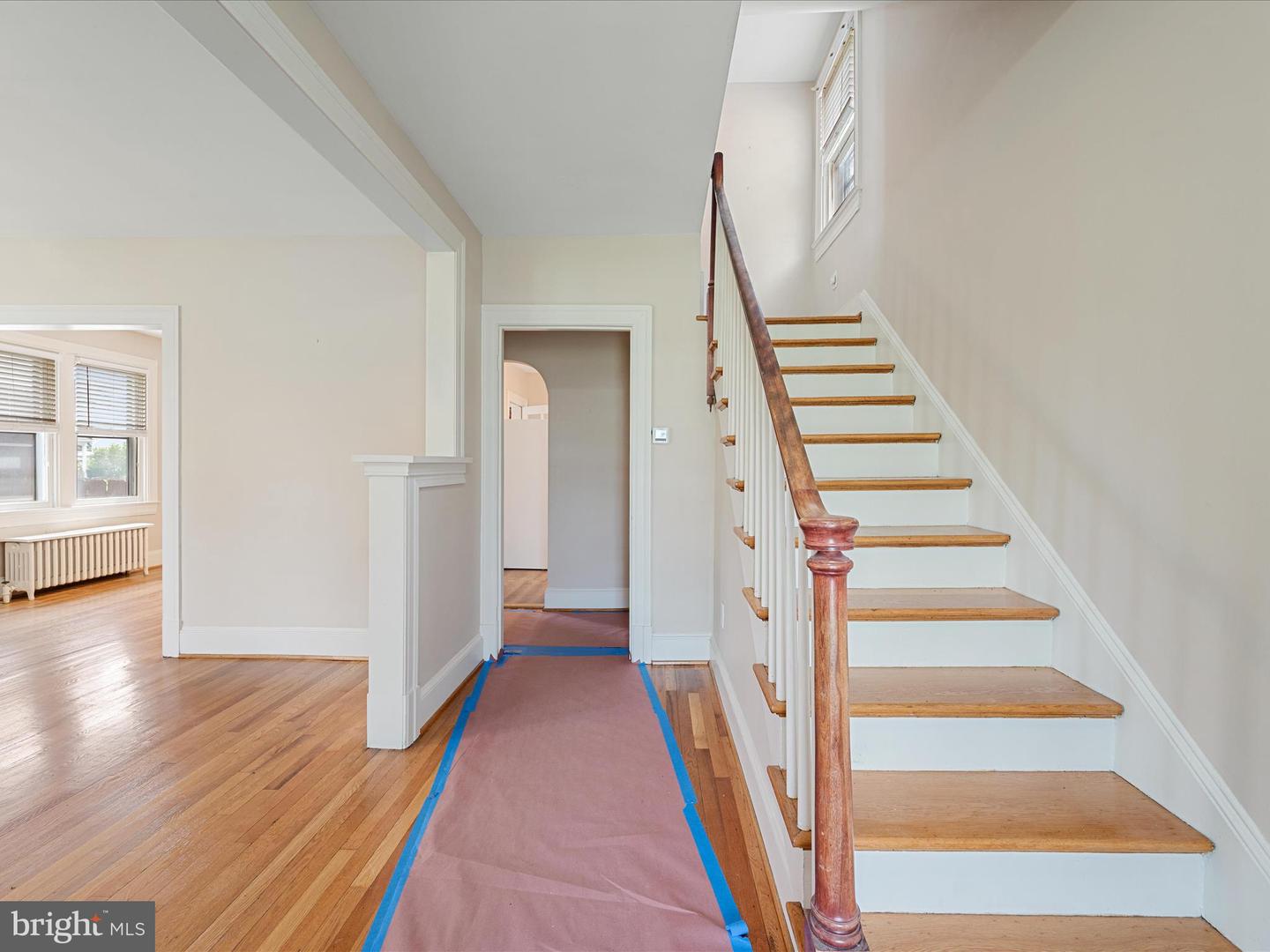 675 NATIONAL AVE, WINCHESTER, Virginia 22601, 5 Bedrooms Bedrooms, ,1 BathroomBathrooms,Residential,For sale,675 NATIONAL AVE,VAWI2007550 MLS # VAWI2007550