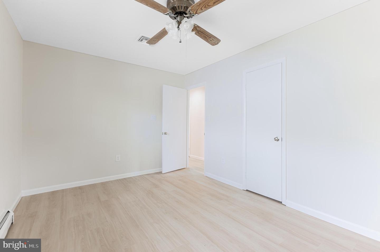 4210 GRANBY RD, WOODBRIDGE, Virginia 22193, 4 Bedrooms Bedrooms, ,2 BathroomsBathrooms,Residential,For sale,4210 GRANBY RD,VAPW2092482 MLS # VAPW2092482