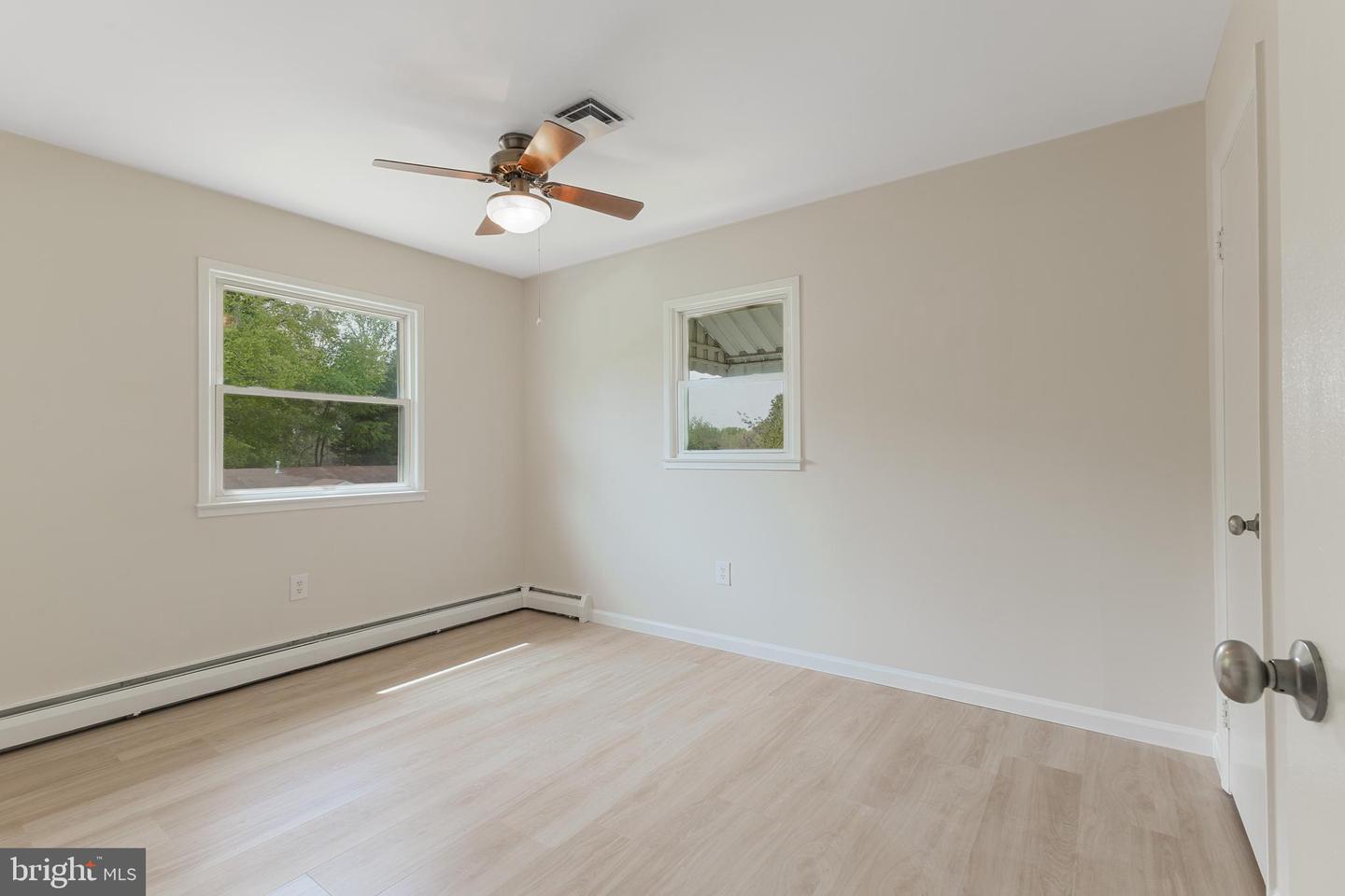 4210 GRANBY RD, WOODBRIDGE, Virginia 22193, 4 Bedrooms Bedrooms, ,2 BathroomsBathrooms,Residential,For sale,4210 GRANBY RD,VAPW2092482 MLS # VAPW2092482