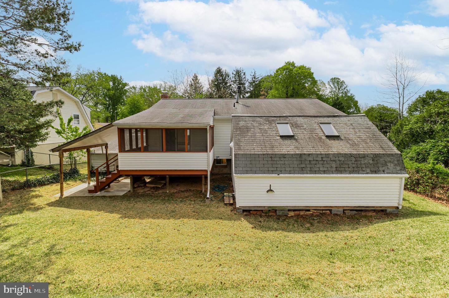 4210 GRANBY RD, WOODBRIDGE, Virginia 22193, 4 Bedrooms Bedrooms, ,2 BathroomsBathrooms,Residential,For sale,4210 GRANBY RD,VAPW2092482 MLS # VAPW2092482