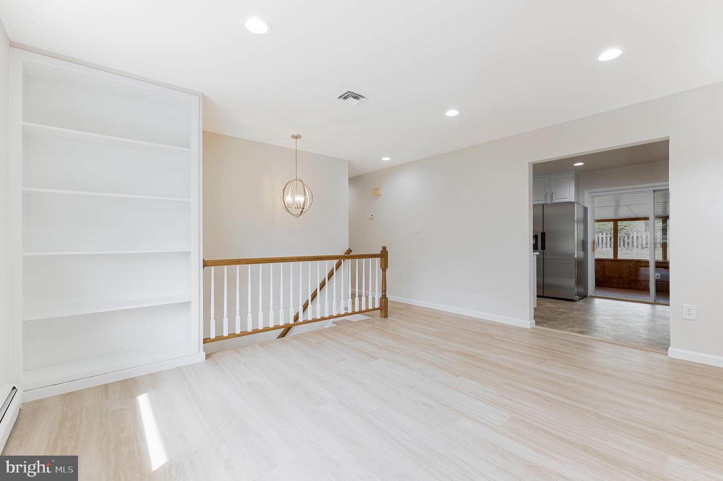 4210 GRANBY RD, WOODBRIDGE, Virginia 22193, 4 Bedrooms Bedrooms, ,2 BathroomsBathrooms,Residential,For sale,4210 GRANBY RD,VAPW2092482 MLS # VAPW2092482
