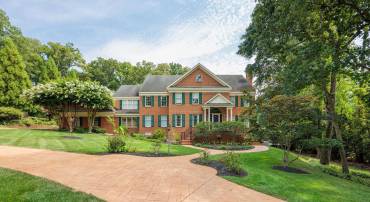 2303 BREAM DR, MIDLOTHIAN, Virginia 23113, 6 Bedrooms Bedrooms, 18 Rooms Rooms,6 BathroomsBathrooms,Residential,For sale,2303 BREAM DR,VACF2001112 MLS # VACF2001112