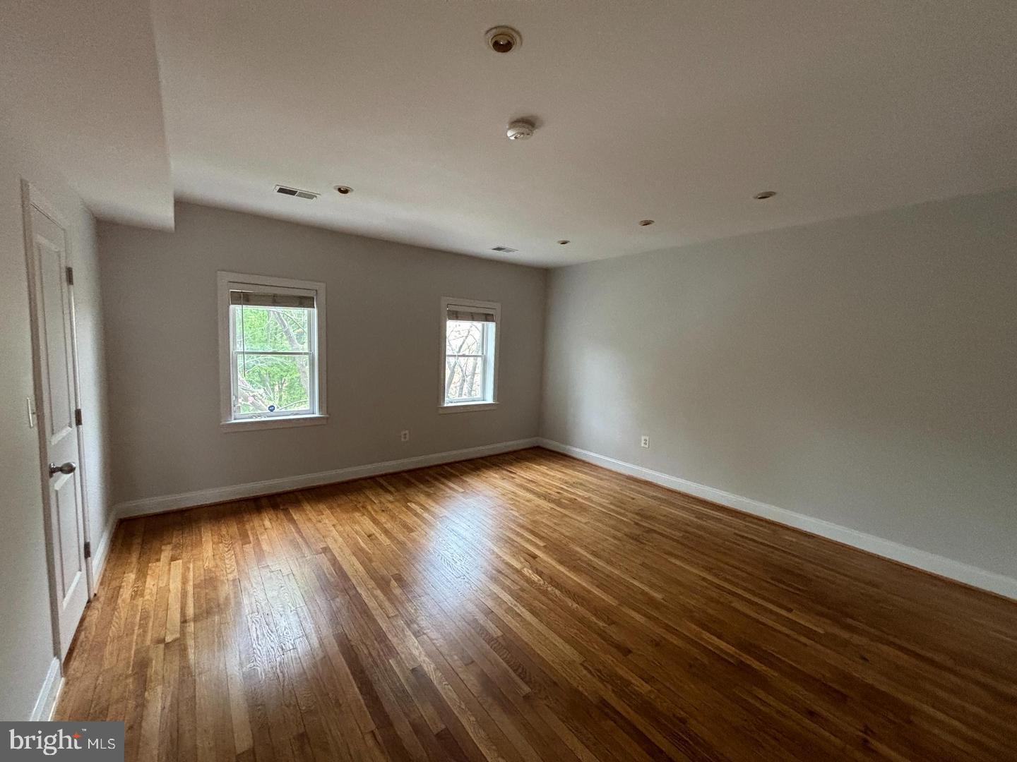 412 EVARTS ST NE #3, WASHINGTON, District Of Columbia 20017, 1 Bedroom Bedrooms, ,1 BathroomBathrooms,Residential,For sale,412 EVARTS ST NE #3,DCDC2196606 MLS # DCDC2196606