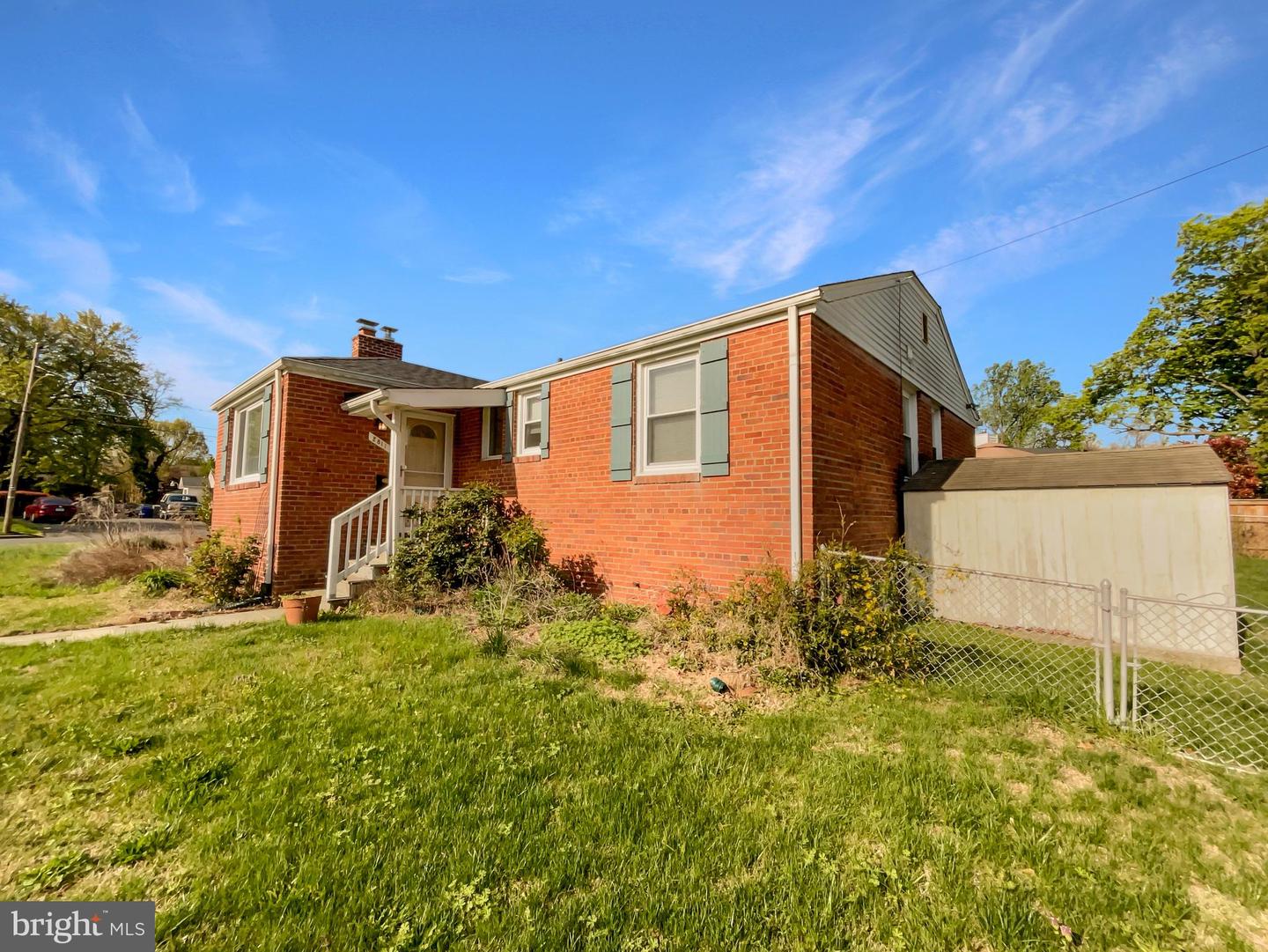 2811 SCHOOL ST, ALEXANDRIA, Virginia 22303, 3 Bedrooms Bedrooms, ,3 BathroomsBathrooms,Residential,For sale,2811 SCHOOL ST,VAFX2235674 MLS # VAFX2235674