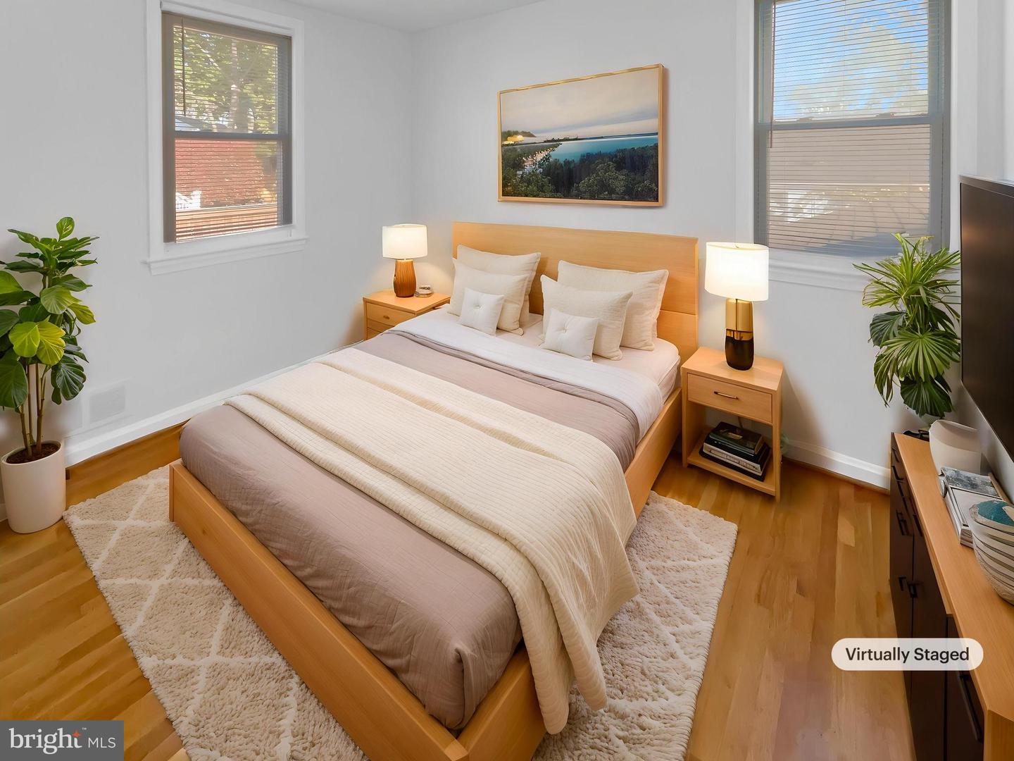 2811 SCHOOL ST, ALEXANDRIA, Virginia 22303, 3 Bedrooms Bedrooms, ,3 BathroomsBathrooms,Residential,For sale,2811 SCHOOL ST,VAFX2235674 MLS # VAFX2235674
