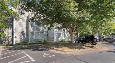 1214 CLIFDEN GREENE, CHARLOTTESVILLE, Virginia 22901, 3 Bedrooms Bedrooms, ,3 BathroomsBathrooms,Residential,For sale,1214 CLIFDEN GREENE,656729 MLS # 656729