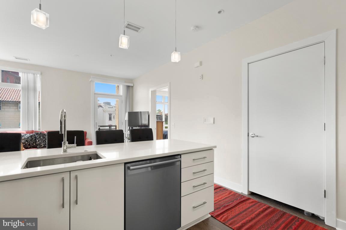 1794 LANIER PL NW #308, WASHINGTON, District Of Columbia 20009, 2 Bedrooms Bedrooms, ,2 BathroomsBathrooms,Residential,For sale,1794 LANIER PL NW #308,DCDC2188068 MLS # DCDC2188068