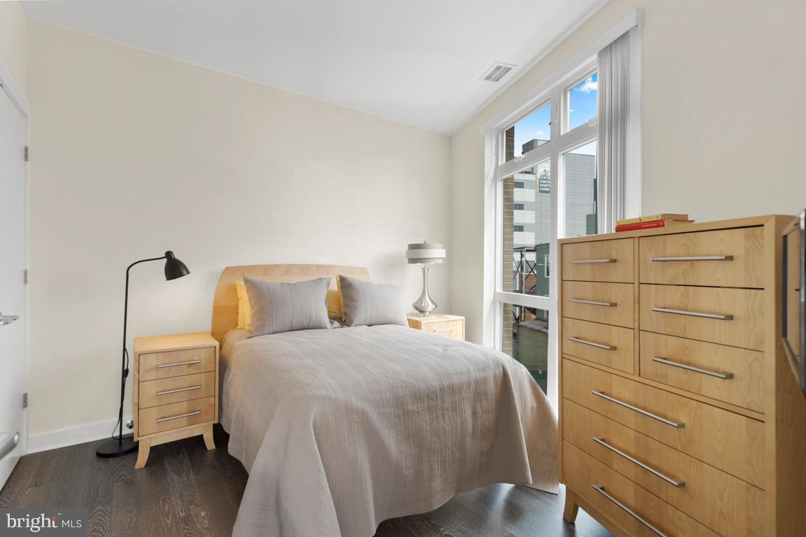 1794 LANIER PL NW #308, WASHINGTON, District Of Columbia 20009, 2 Bedrooms Bedrooms, ,2 BathroomsBathrooms,Residential,For sale,1794 LANIER PL NW #308,DCDC2188068 MLS # DCDC2188068