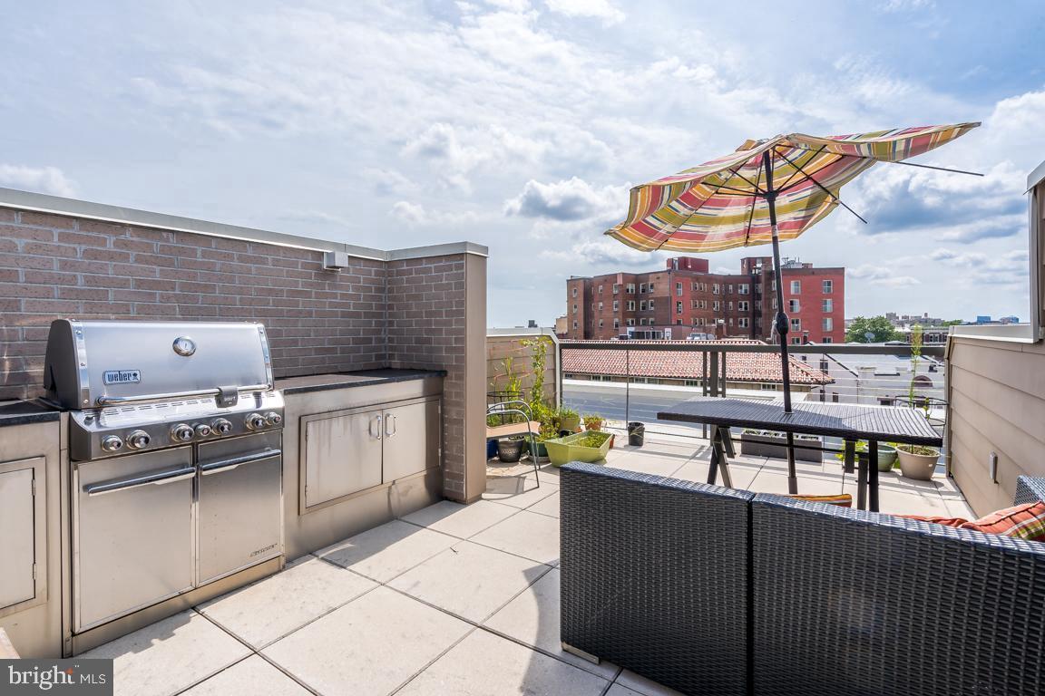 1794 LANIER PL NW #308, WASHINGTON, District Of Columbia 20009, 2 Bedrooms Bedrooms, ,2 BathroomsBathrooms,Residential,For sale,1794 LANIER PL NW #308,DCDC2188068 MLS # DCDC2188068