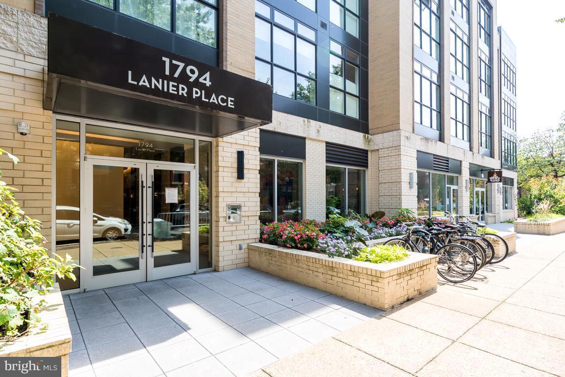 1794 LANIER PL NW #308, WASHINGTON, District Of Columbia 20009, 2 Bedrooms Bedrooms, ,2 BathroomsBathrooms,Residential,For sale,1794 LANIER PL NW #308,DCDC2188068 MLS # DCDC2188068