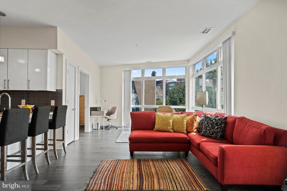 1794 LANIER PL NW #308, WASHINGTON, District Of Columbia 20009, 2 Bedrooms Bedrooms, ,2 BathroomsBathrooms,Residential,For sale,1794 LANIER PL NW #308,DCDC2188068 MLS # DCDC2188068