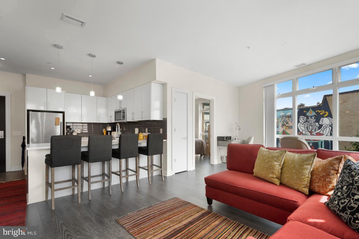 1794 LANIER PL NW #308, WASHINGTON, District Of Columbia 20009, 2 Bedrooms Bedrooms, ,2 BathroomsBathrooms,Residential,For sale,1794 LANIER PL NW #308,DCDC2188068 MLS # DCDC2188068