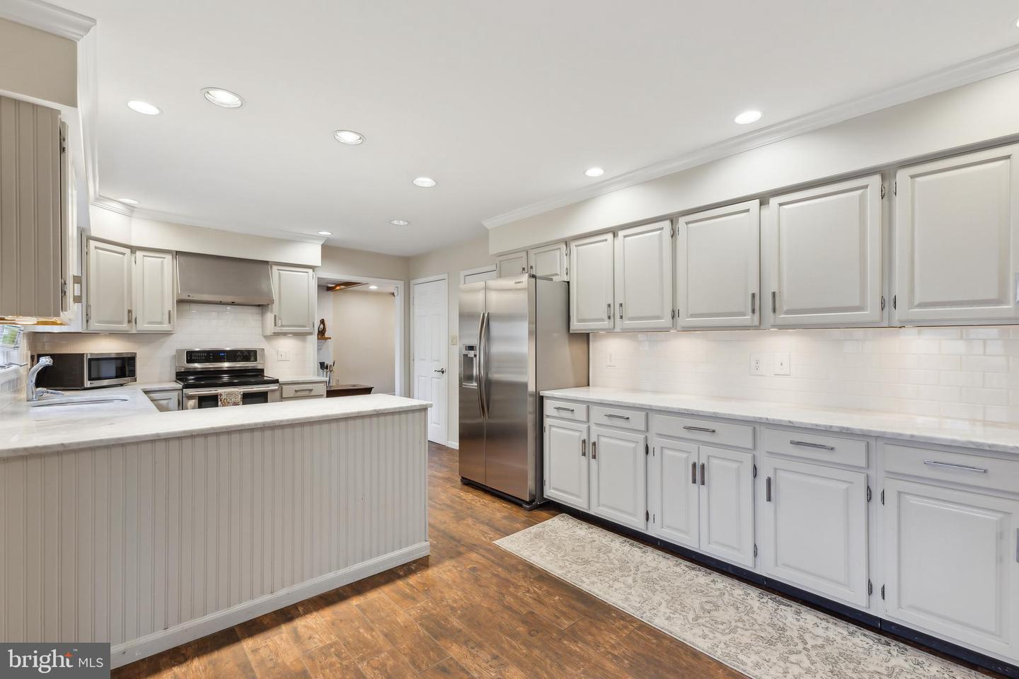41 CEDAR DR, STERLING, Virginia 20164, 4 Bedrooms Bedrooms, ,3 BathroomsBathrooms,Residential,For sale,41 CEDAR DR,VALO2090872 MLS # VALO2090872