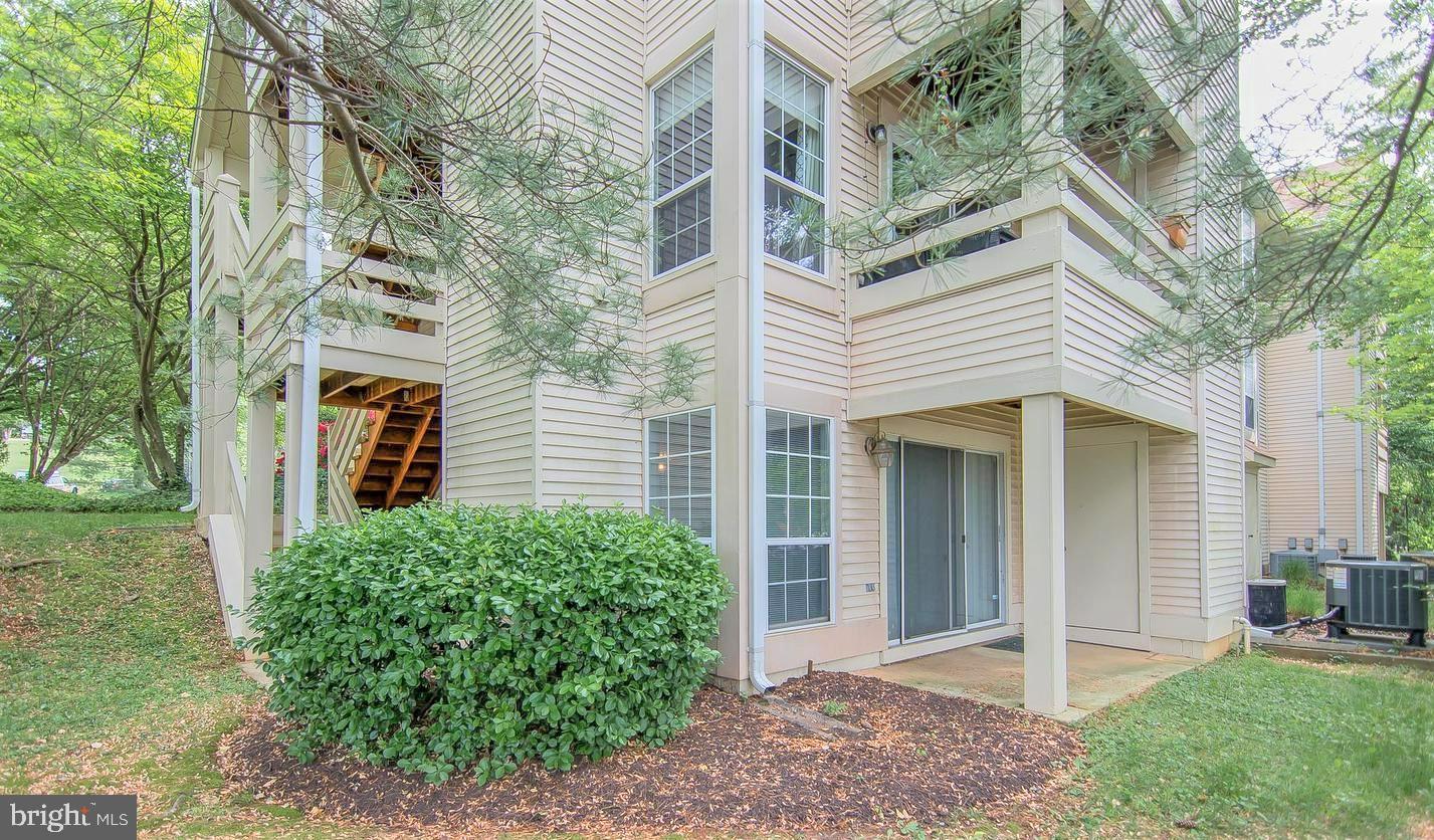 4555 INTERLACHEN CT #H, ALEXANDRIA, Virginia 22312, 2 Bedrooms Bedrooms, ,2 BathroomsBathrooms,Residential,For sale,4555 INTERLACHEN CT #H,VAFX2229910 MLS # VAFX2229910