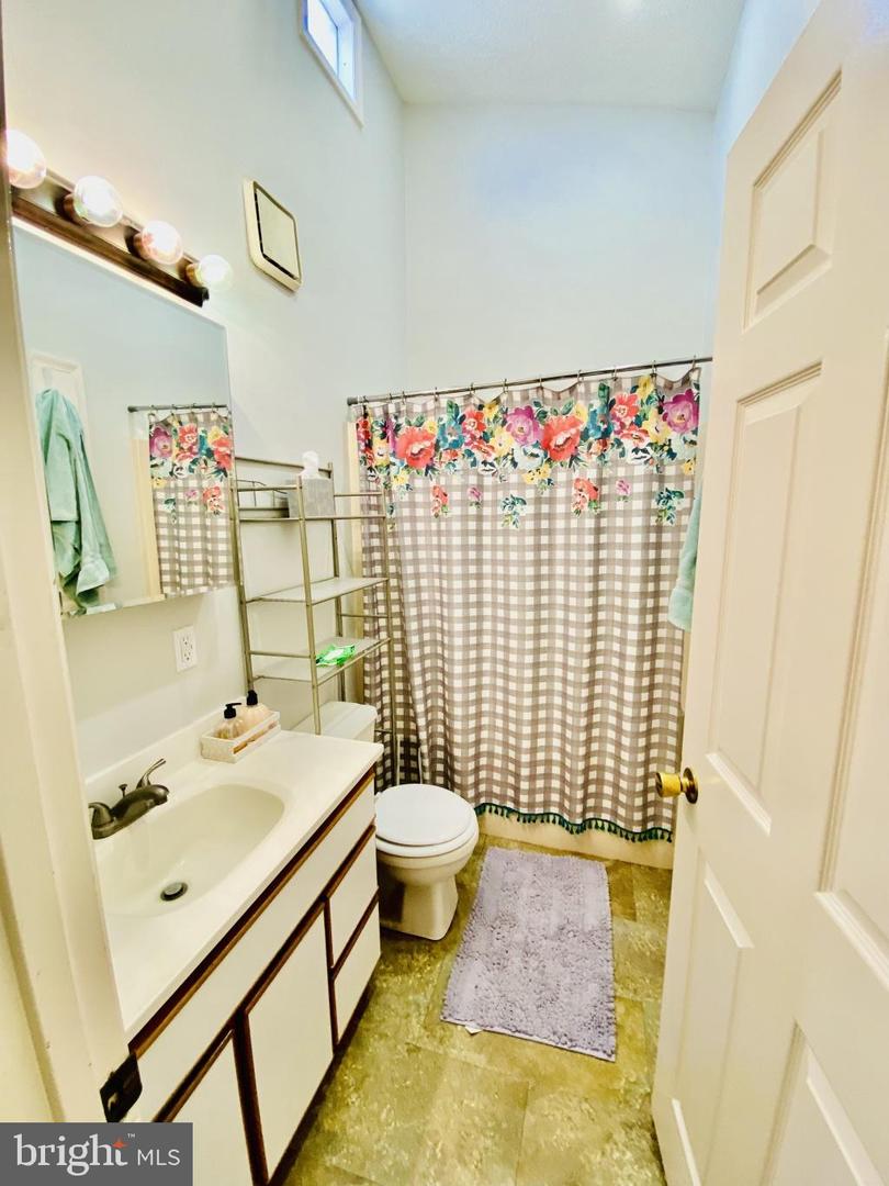24875 OLD VALLEY PIKE, MAURERTOWN, Virginia 22644, 2 Bedrooms Bedrooms, ,2 BathroomsBathrooms,Residential,For sale,24875 OLD VALLEY PIKE,VASH2011226 MLS # VASH2011226