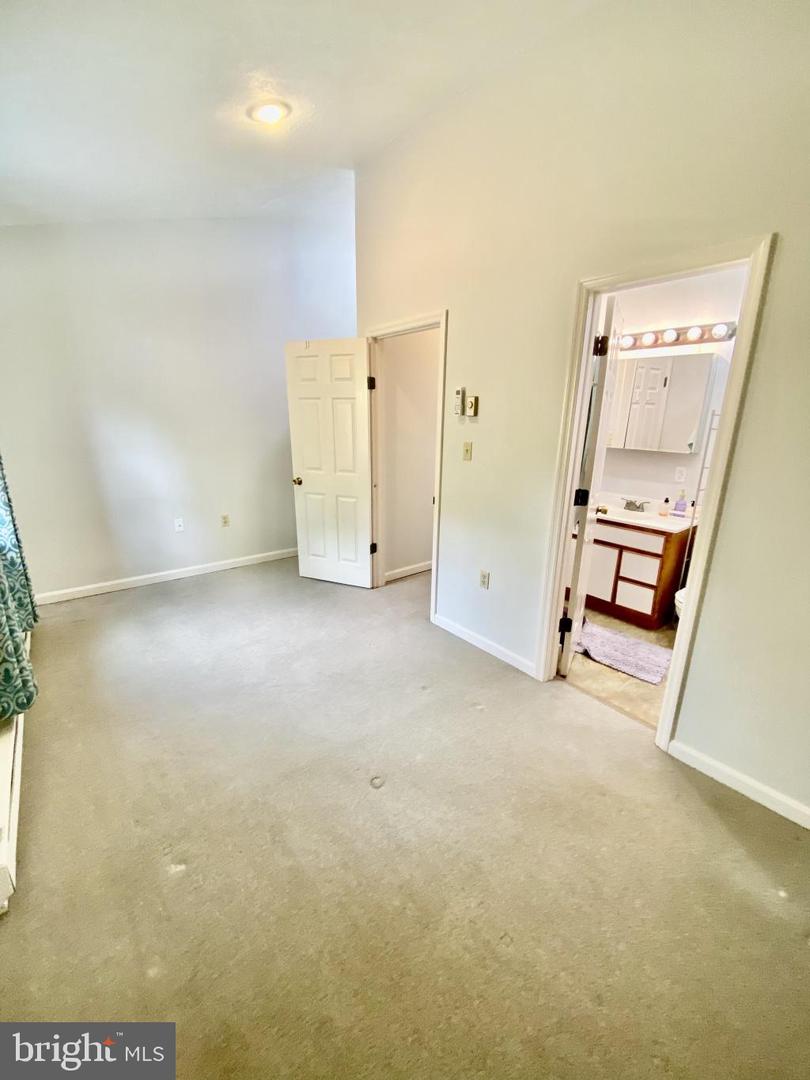 24875 OLD VALLEY PIKE, MAURERTOWN, Virginia 22644, 2 Bedrooms Bedrooms, ,2 BathroomsBathrooms,Residential,For sale,24875 OLD VALLEY PIKE,VASH2011226 MLS # VASH2011226
