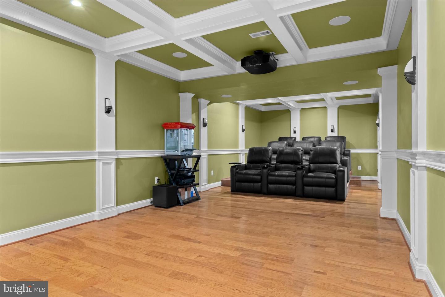 8428 LINK HILLS LOOP, GAINESVILLE, Virginia 20155, 5 Bedrooms Bedrooms, ,5 BathroomsBathrooms,Residential,For sale,8428 LINK HILLS LOOP,VAPW2092498 MLS # VAPW2092498