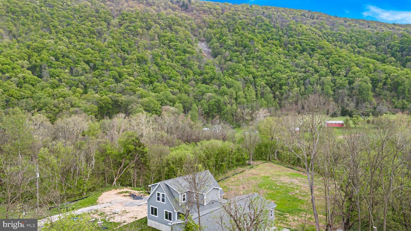 628 BLACK BEAR RD, MAURERTOWN, Virginia 22644, 3 Bedrooms Bedrooms, ,2 BathroomsBathrooms,Residential,For sale,628 BLACK BEAR RD,VASH2010006 MLS # VASH2010006