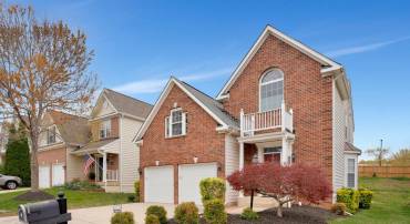 14053 WALNEY VILLAGE CT, CHANTILLY, Virginia 20151, 5 Bedrooms Bedrooms, ,3 BathroomsBathrooms,Residential,For sale,14053 WALNEY VILLAGE CT,VAFX2223584 MLS # VAFX2223584