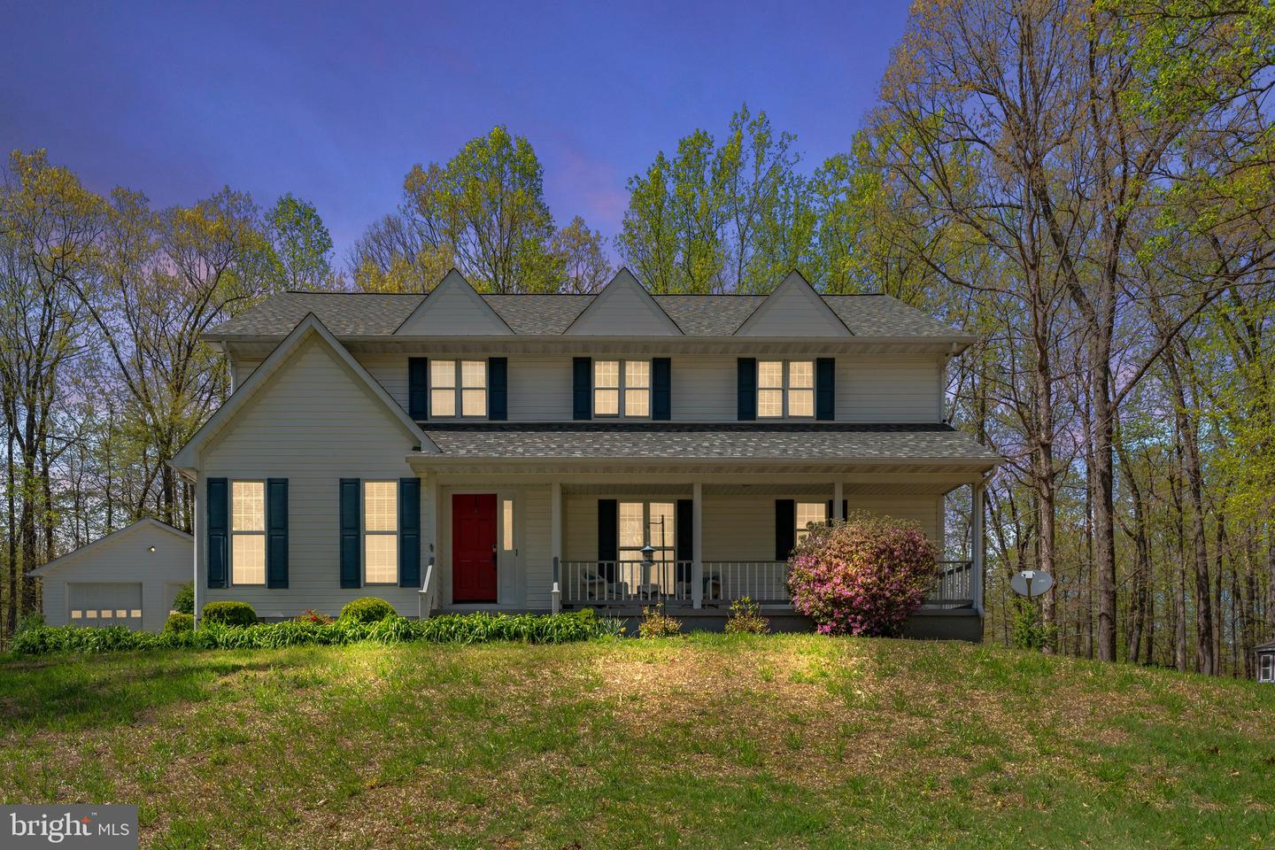687 VIEWTOWN RD, AMISSVILLE, Virginia 20106, 3 Bedrooms Bedrooms, ,2 BathroomsBathrooms,Residential,For sale,687 VIEWTOWN RD,VARP2002006 MLS # VARP2002006